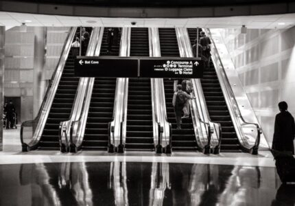 gratisography-black-white-escalators-thumbnail